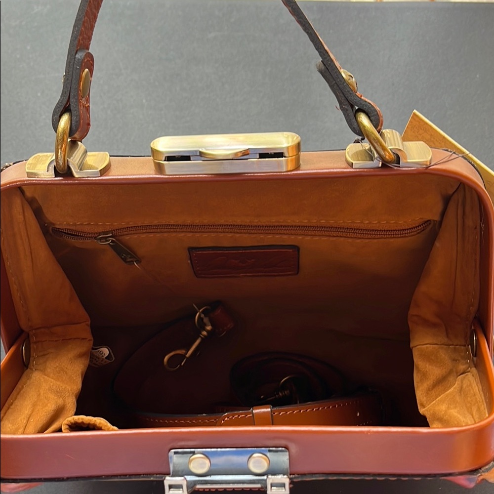 NWT Patricia Nash Gracchi Frame Watercolor Butterfly Leather Satchel - Picture 8 of 11